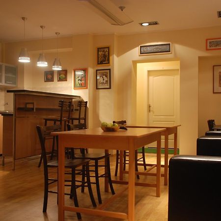 Hostel Jasmin Белград Экстерьер фото